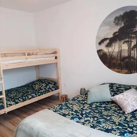 Proche Aeroport A Pied O' Jungle Apartment