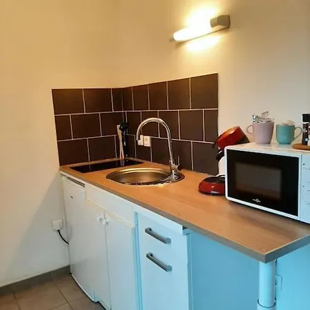 Proche Aeroport A Pied O' Jungle Apartment