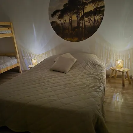 Aeroport A Pied La Signature Dore