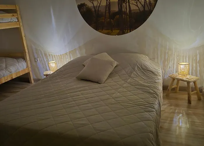 Aeroport A Pied La Signature Dore